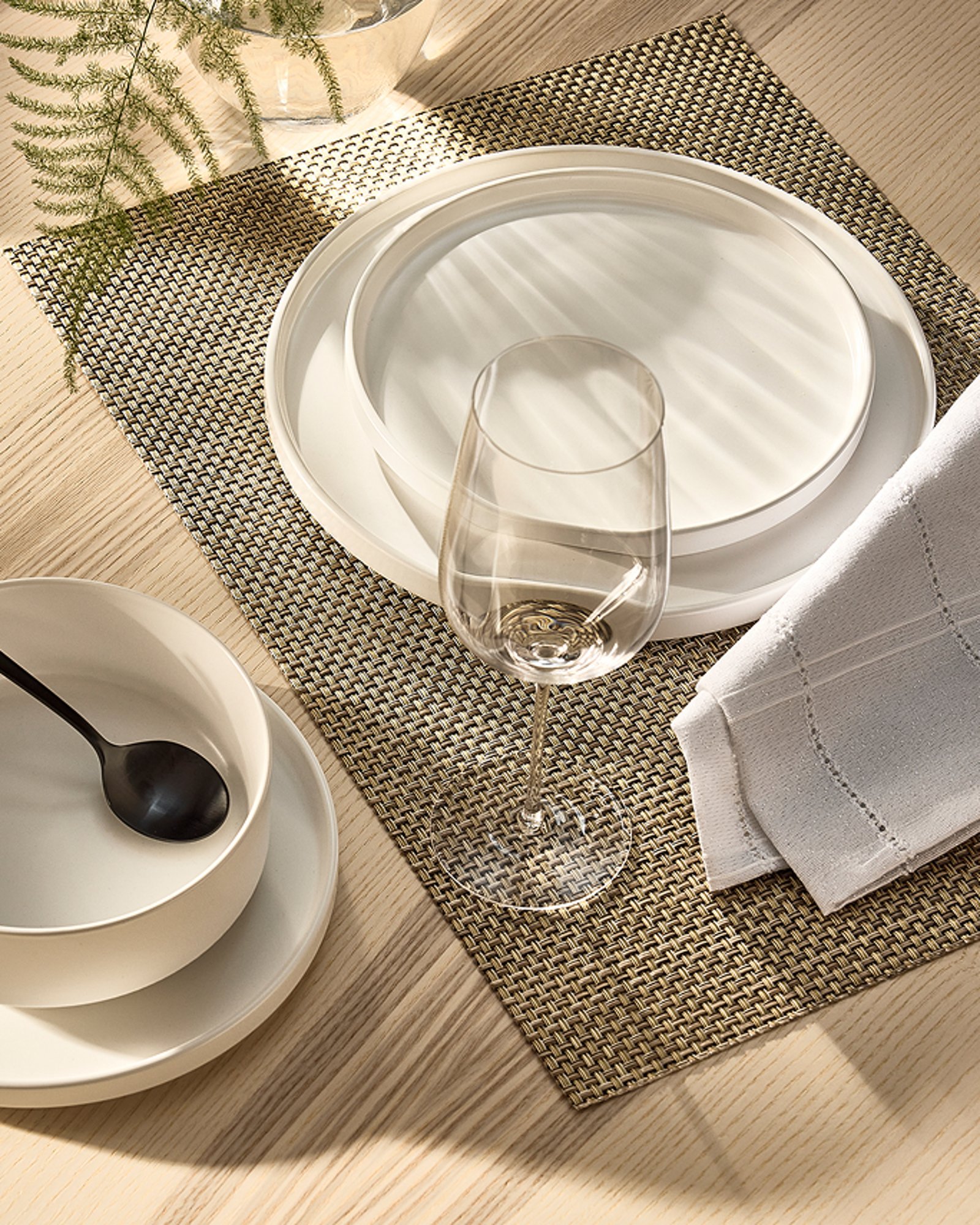 White dinnerware